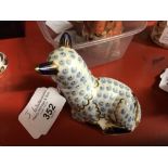 Crown Derby: Imari paperweight Lamb LV.