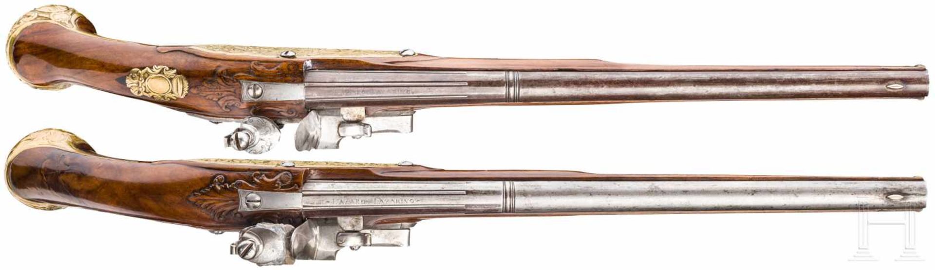 Ein Paar lange Steinschlosspistolen, deutsch, um 1710/2016-kantige, gerippte, in rund übergehende - Bild 4 aus 7
