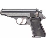 Walther PP, Code "ac", mit TascheKal. 7,65 mm Brown., Nr. 372198P, Nummerngleich. Blanker Lauf.