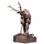 Prof. Ernst Heinkel - Skulptur eines Wilderers, Geschenk der Jenbacher Berg- und Hüttenwerke zu