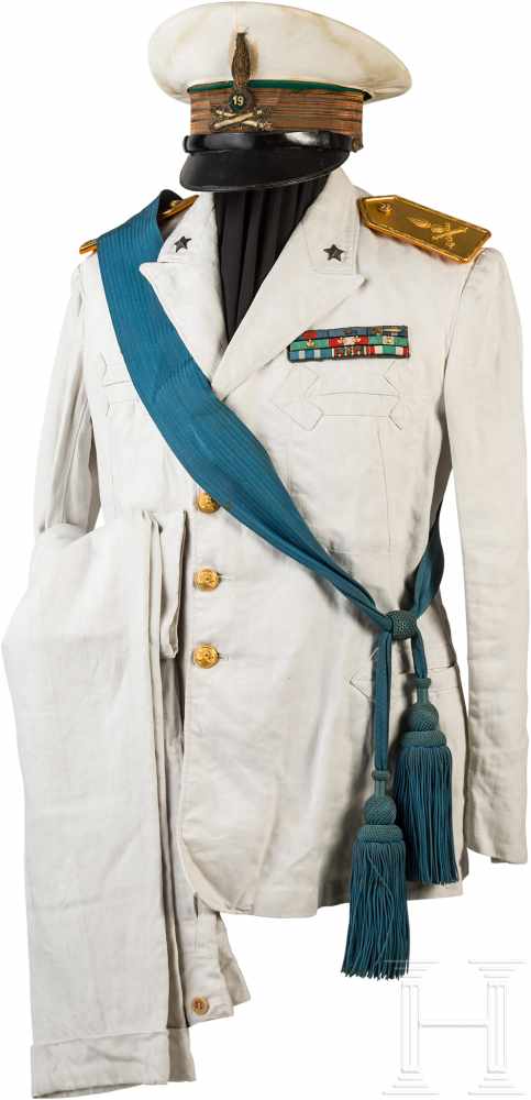 Sommeruniform für Offiziere der "Guardia alla Frontiera" (GAF), um 1940Schirmmütze mit Deckel aus