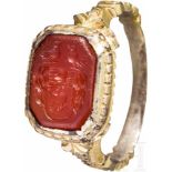 Ring eines Adligen, Silber, vergoldet, Renaissance, 16. Jhdt.Feuervergoldeter Silberring mit