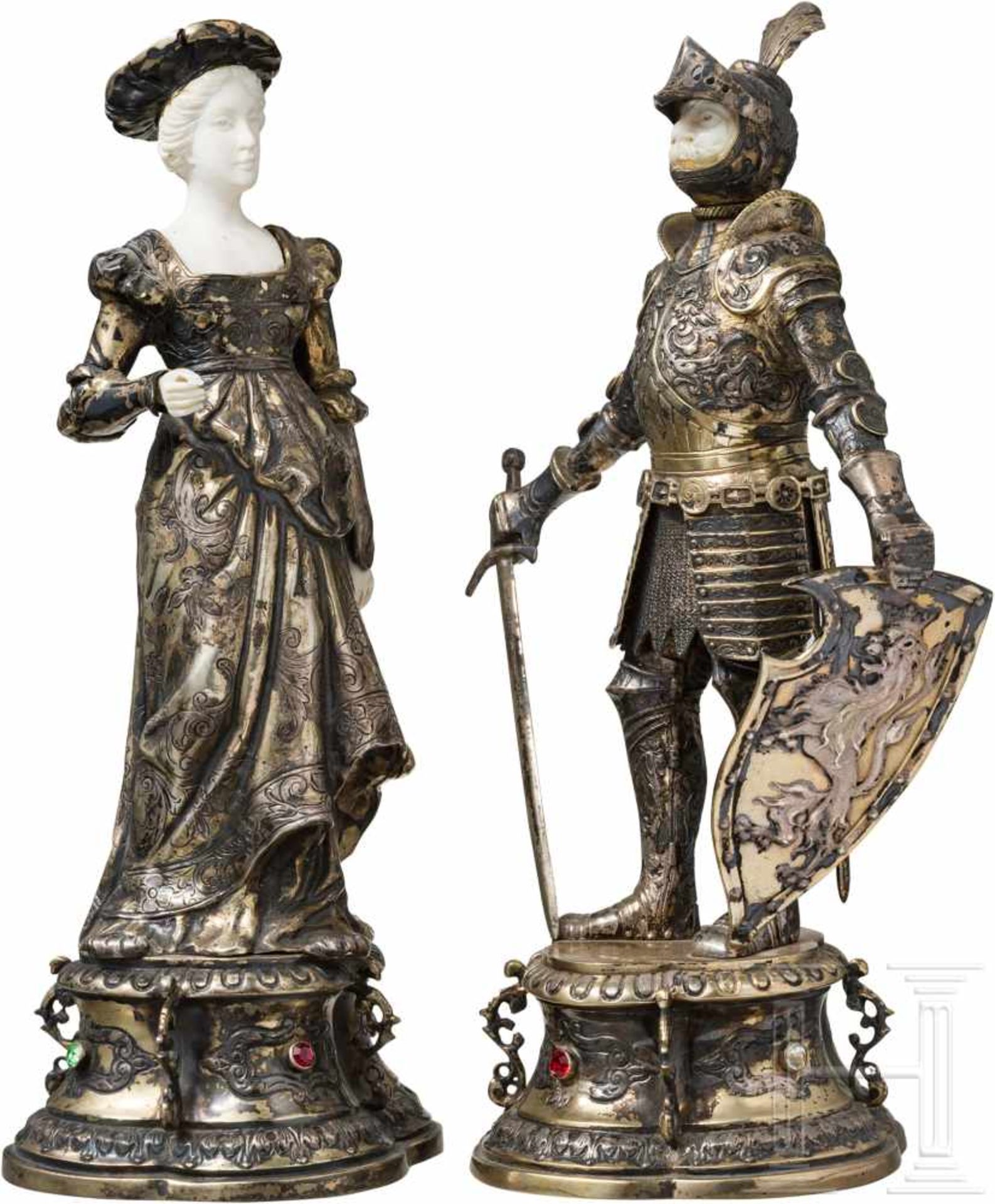 Silbernes, elfenbeinverziertes Figurenpaar im Renaissance-Stil, deutsch, 19. Jhdt.Jeweils