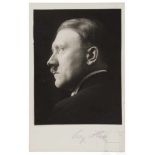 Adolf Hitler - eigenhändige Unterschrift auf einem frühen Hoffmann-FotoHoffmann-Foto um 1925 mit