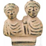 Bronzeaufsatz mit den Büsten zweier spätrömischer Kaiser, Ende 4. - 5. Jhdt.Zwei nebeneinander