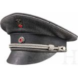 Schirmmütze für Führer des Deutschen Roten Kreuzes (DRK), um 1935Steingrauer Gabardine mit grauem