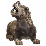 Foo-Löwe aus Bronze, China, Ming-DynastieBronze, mit fein geschnittenen und gravierten Details und