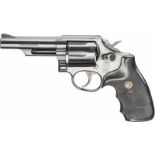 Smith & Wesson, Mod. 19-PKal. .357 Mag., Nr. AVV1206, Belgischer Beschuss. Lauf blank. Starre