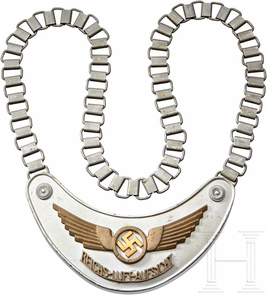 A Gorget "Reichs-Luft-Aufsicht" (Reich Air Traffic Administration)Kidney-shaped, aluminium shield