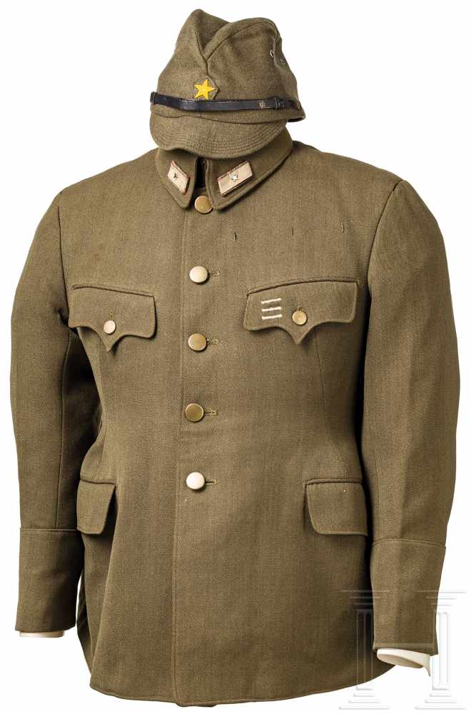 Uniform eines Generalmajors der Kaiserlich Japanischen Armee, 2. WeltkriegFeldmütze aus olivfarbenem
