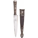 Gaucho-Messer, Argentinien, datiert 1931Rückenklinge mit einseitig geschlagener Herstellermarke "