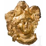 Goldblechapplik mit Athena, griechisch, 5. - 4. Jhdt. v. Chr.Kopf der Athena mit von drei Büschen