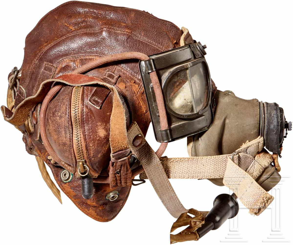 A Royal Air Force "Battle of Britain" Flight HeadgearType "B" British aviation helmet, early MKIV - Image 5 of 6