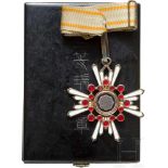 Orden des Heiligen Schatzes, 3. Klasse mit Trägerfoto, 2. WeltkriegSilberner Stern, schauseitig