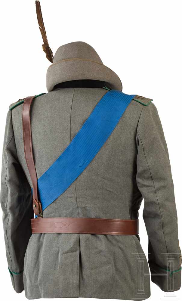 Uniformensemble für Alpini-Offiziere, um 1940Alpini-Hut für Offiziere aus grünem Wollfilz, Bund - Image 4 of 4