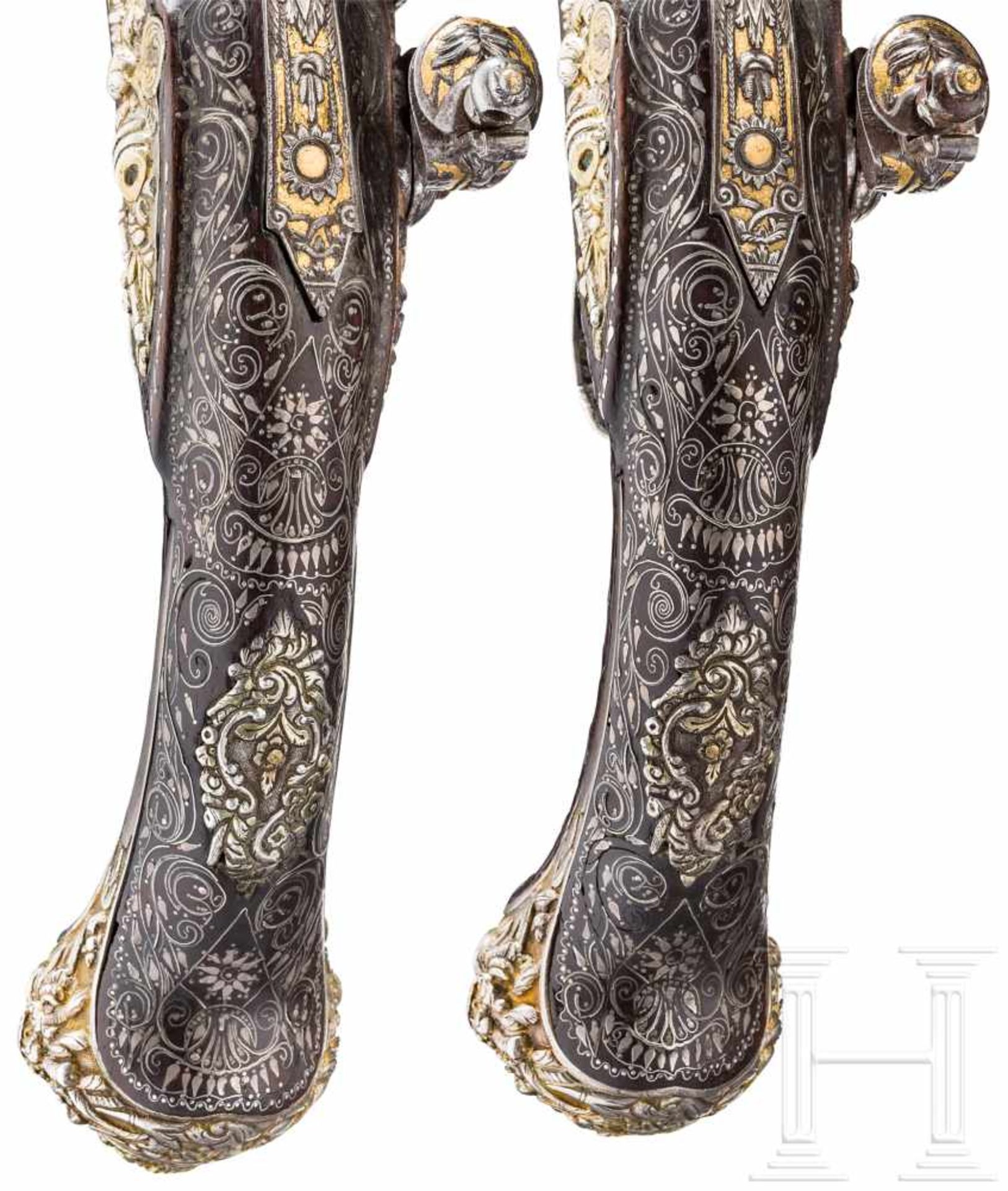 Ein Paar eisengeschnittene Luxus-Orientpistolen für den orientalischen Markt, Frankreich, um 1810/ - Bild 7 aus 8
