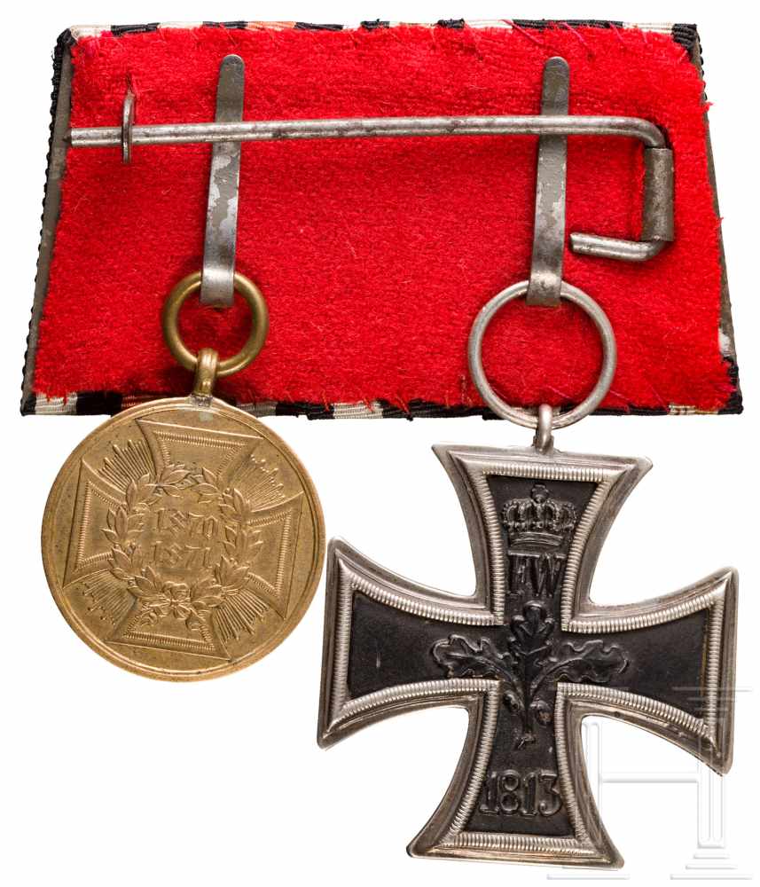 Ordensschnalle mit Eisernem Kreuz 2. Klasse, 1870, Eichenlaub "25", fünf GefechtsspangenEK, - Image 2 of 2