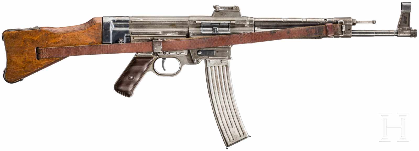 Originale Maschinenpistole Mod. 44 ("MP 44"), Code "swj"Kal. 7,92x33 mm, Nr. 486H/XE, Nummerngleich.