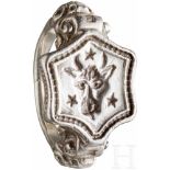 Silberring mit Wappen der Boleyn Familie, wohl 16. Jhdt.Massives Silber mit hexagonaler