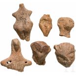 Sechs neolithische Idole, Südosteuropa, Neolithikum, 5. Jtsd. v. Chr.Sechs Fragmente neolithischer