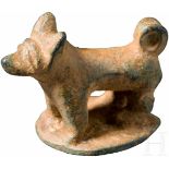 Miniaturplastik eines Hundes, römisch, 1.- 3. Jhdt. n. Chr.Bronzevollguss eines stehenden,