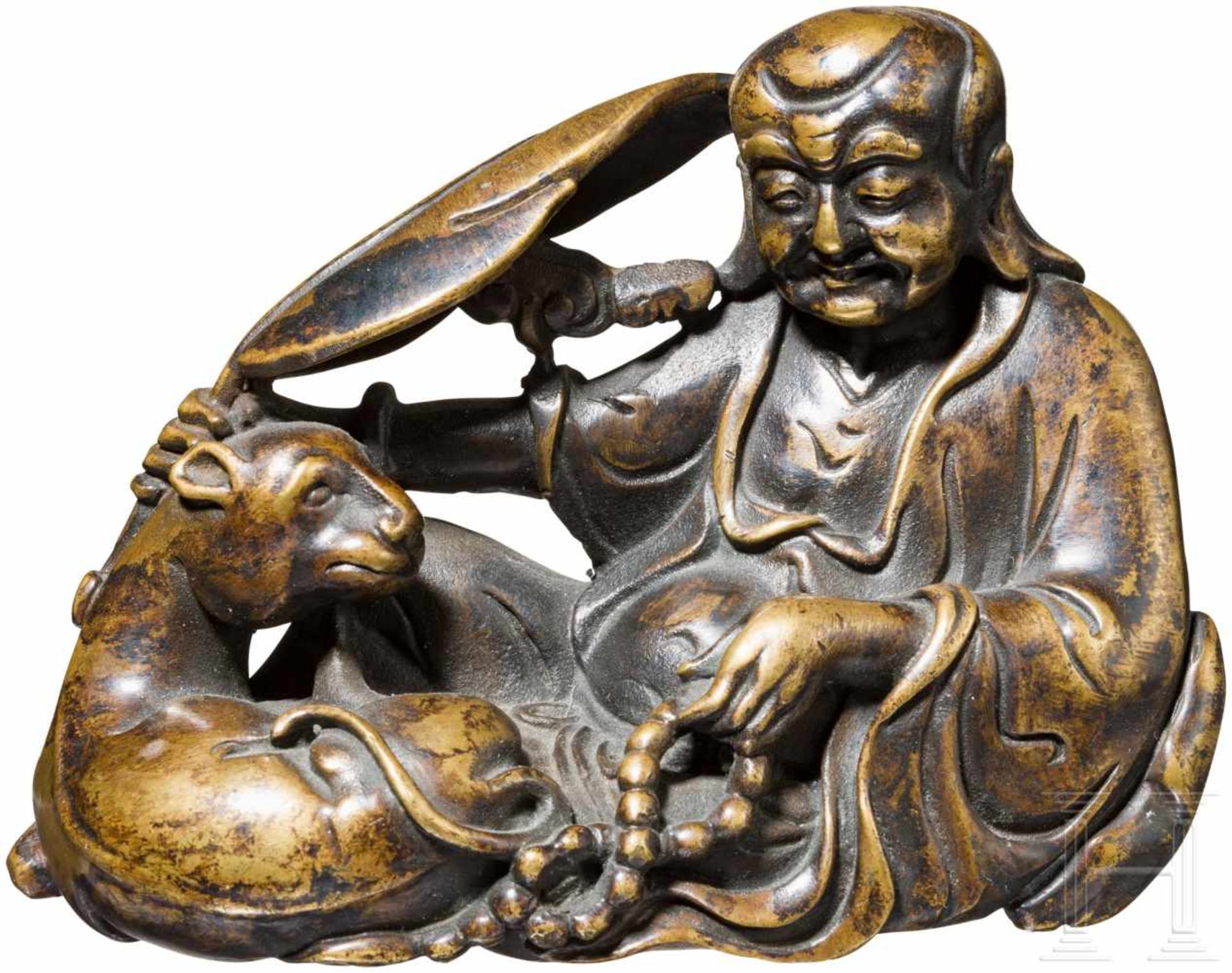 Kleinbronze "Sitzender Weiser", China, 18./19. Jhdt.Bronze mit bräunlicher Alterspatina. Darstellung