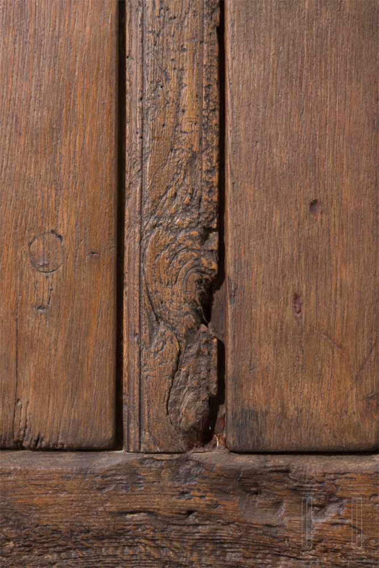 Spätgotische Klostertür, Frankreich, 16. Jhdt.Rechteckige Tür mit Rundbogen aus verzapftem - Bild 5 aus 5