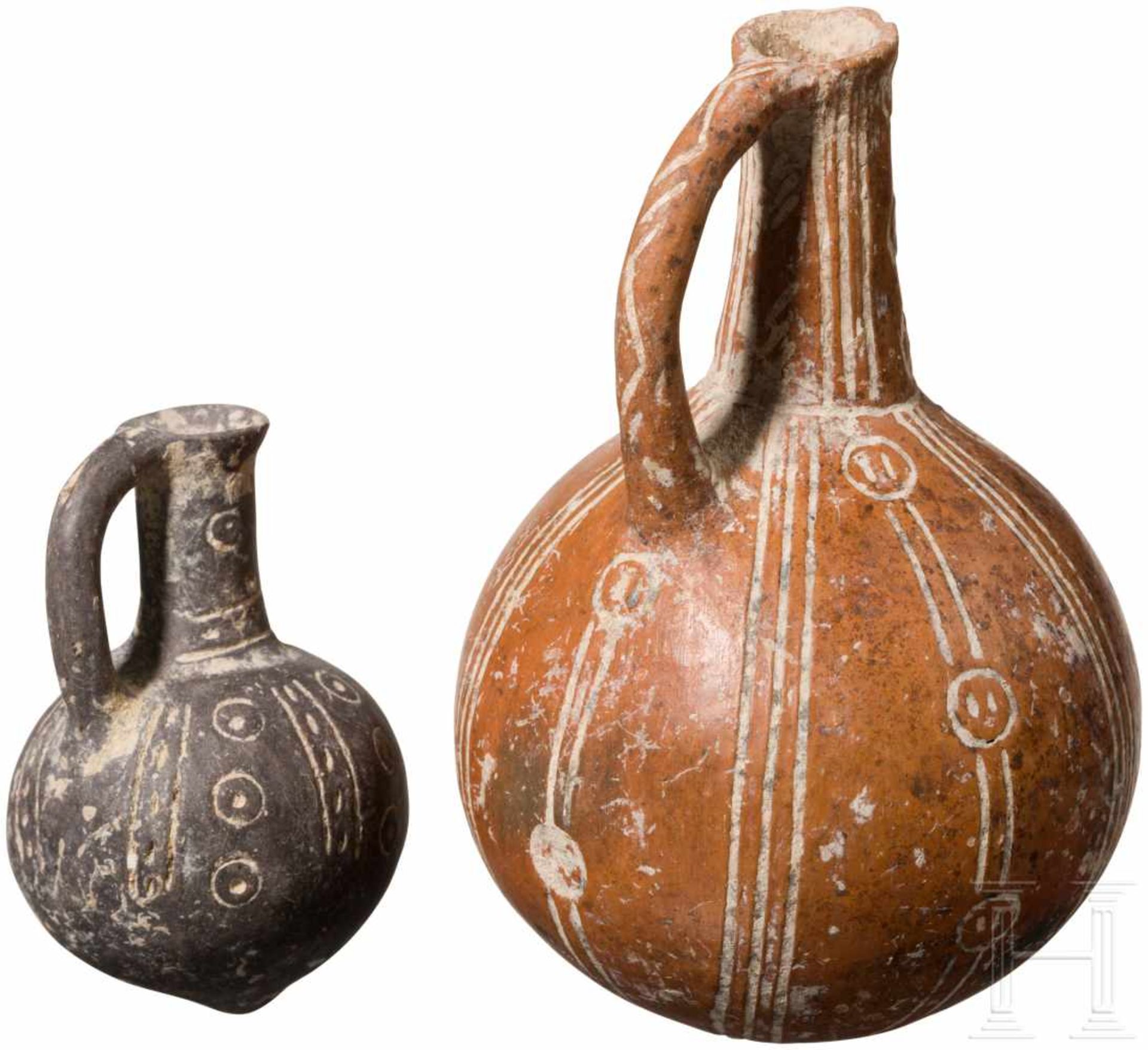 Zwei kugelige Flaschen mit Ritzdekor, Zypern, frühe Bronzezeit, 2200 - 2000 v. Chr.Zwei - Bild 2 aus 2