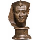 Abguss eines monumentalen PharaonenkopfesHöchst dekorativer, originalgetreuer Abguss des Kopfes