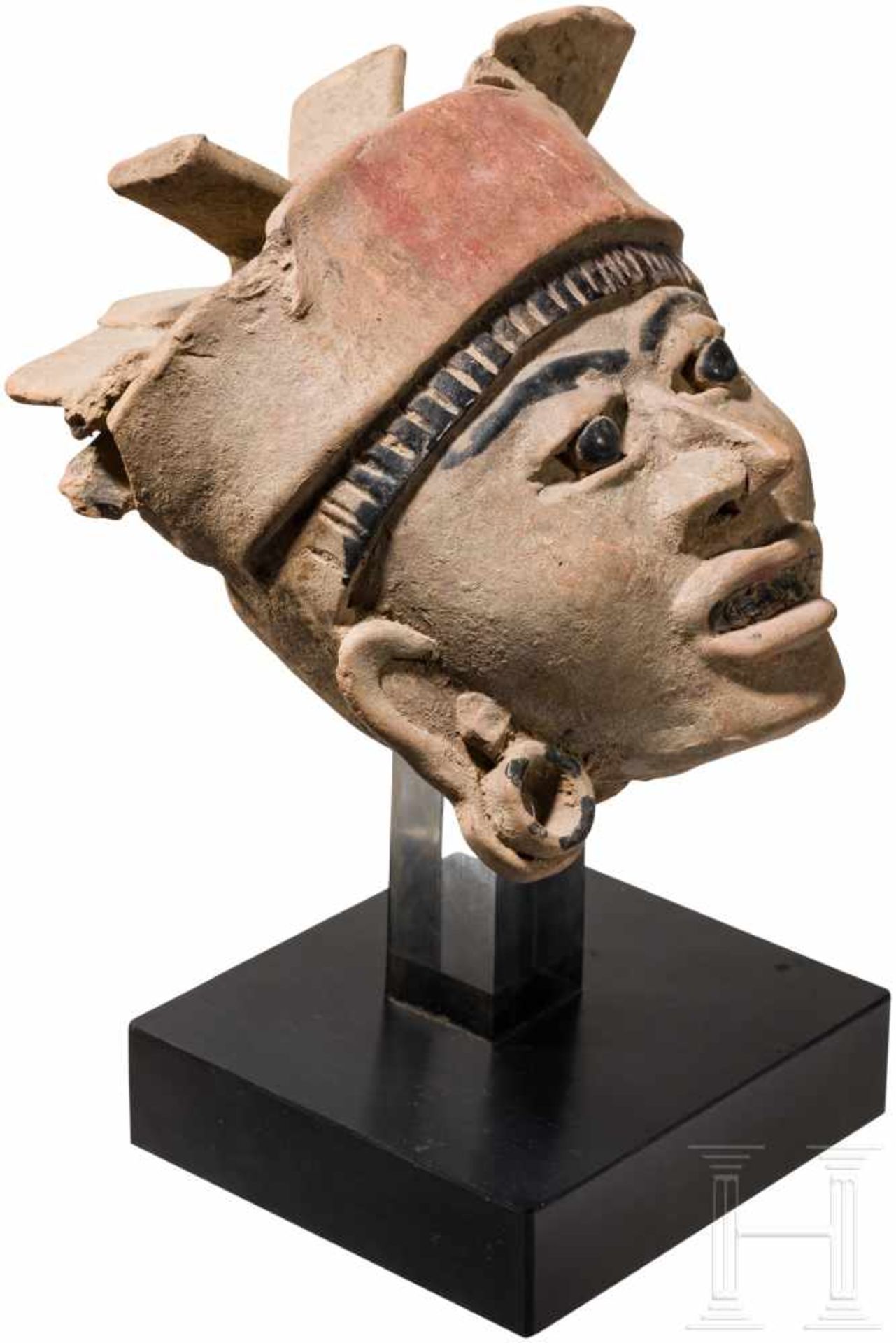Veracruz Terrakotta-Kopf eines Kriegers, Mexico, Remojadas-Kultur, ca. 100 v. Chr. - 800 n. Chr. - Bild 3 aus 5
