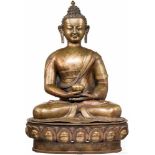 Großer Bronzebuddha, Nepal, 19. Jhdt.Polierter Bronzeguss mit fein gravierten Details. Sitzender