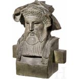 Abguss einer griechischen Dionysos-HermeDetailgetreuer Abguss einer Herme mit dem Kopf des Dionysos.