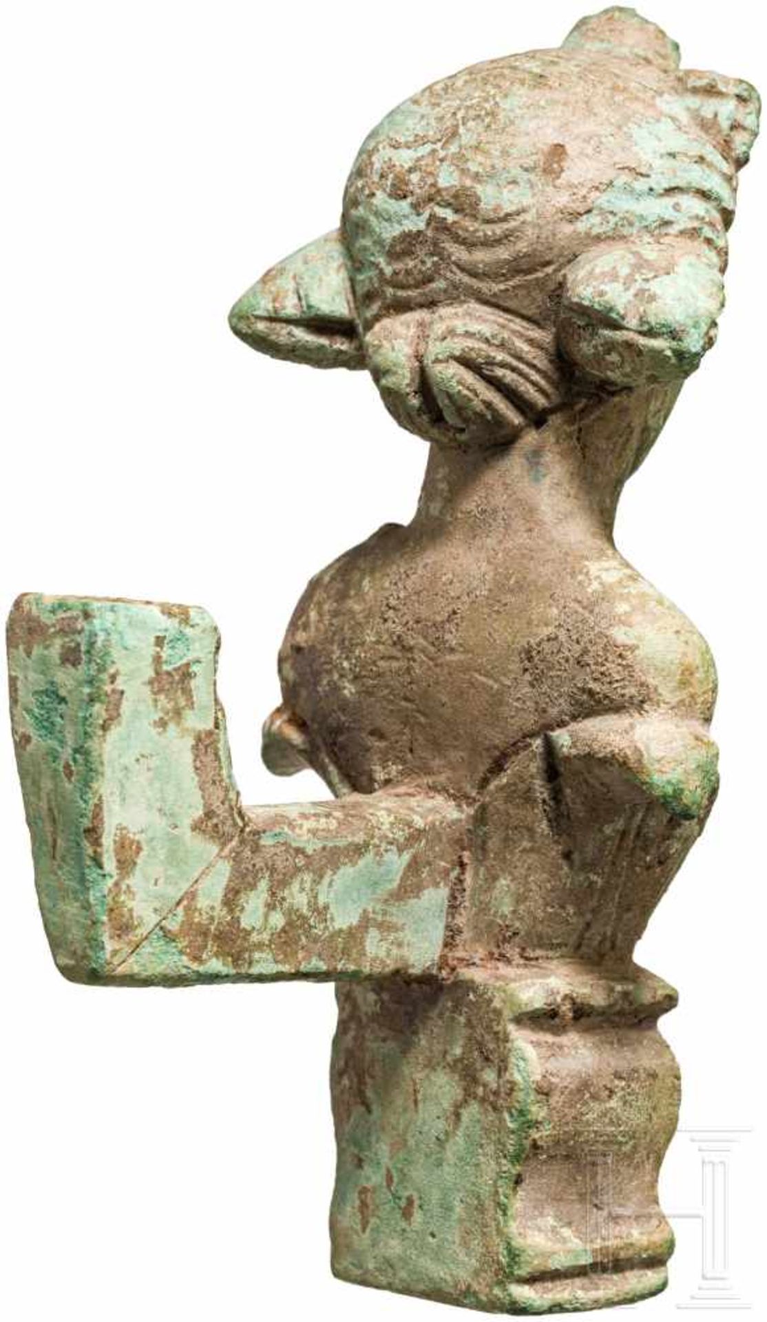 Bacchus-Büstenapplike, Bronze, römisch, 2. - 3. Jhdt.Büstenapplike des jugendlichen Bacchus mit - Bild 3 aus 3
