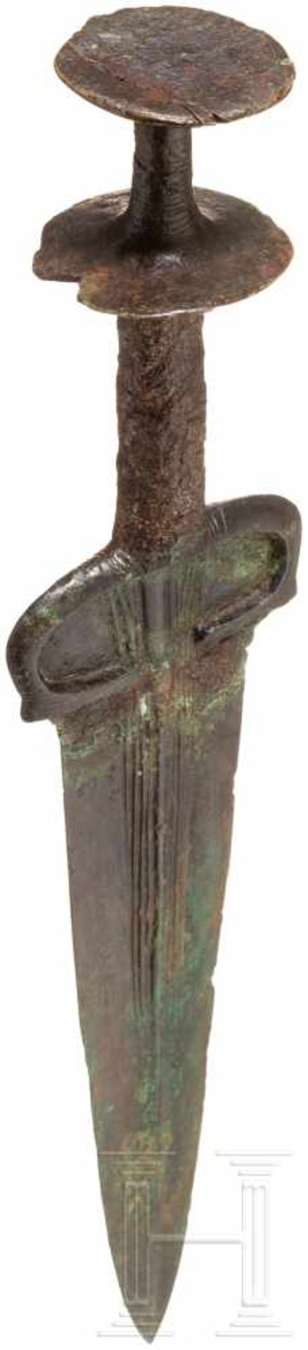 Bronzedolch mit Scheibenknauf, Nordiran - Luristan, um 1000 v. Chr.Klinge und Griff separat - Bild 4 aus 4