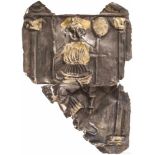 Silbernes Kybele-Votivblech mit Teilvergoldung, hellenistisch, 2.-1. Jhdt. v. Chr.Fragment eines