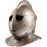 Kürassier-Mantelhelm (Savoyarden-Helm), Italien/Frankreich, um 1620Einteilig geschlagene Glocke