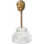 Vergoldetes Janus-Köpfchen, Italien, 17./18. Jhdt.Plastischer Kopf aus vergoldeter Bronze mit