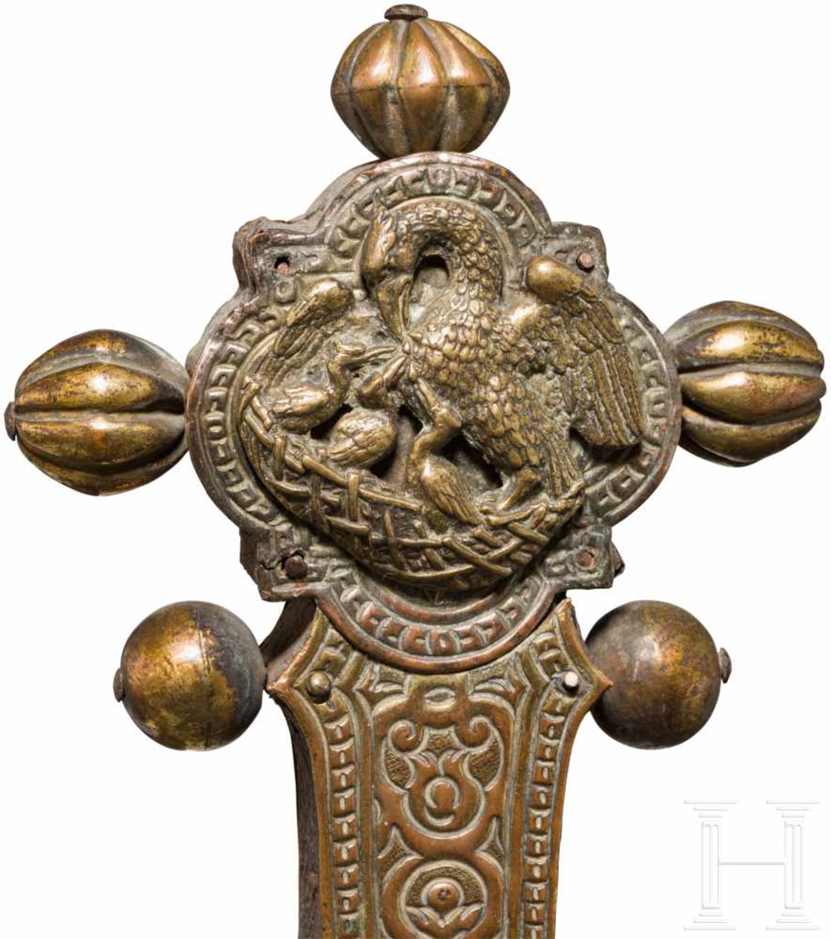 Vergoldetes Vortragekreuz, Frankreich, um 1700Beidseitig mit vergoldetem Kupfer ornamental - Bild 4 aus 5