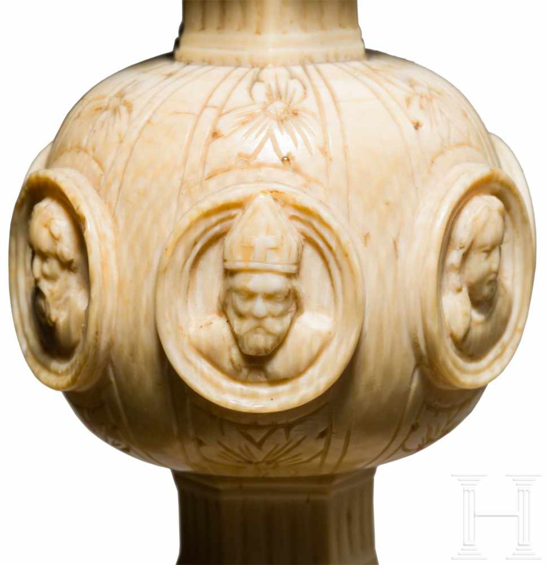 Elfenbein-Messkelch im neogotischen Stil, Frankreich, 19. Jhdt.Konische Kuppa mit geschweiftem - Bild 4 aus 5