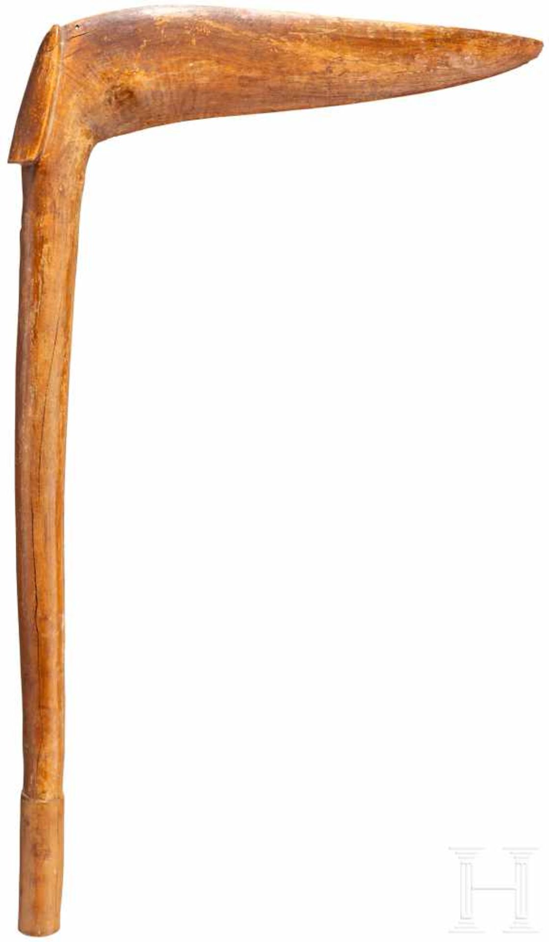 Vogelkopfkeule, NeukaledonienBeschnitzter Schlagkopf in Form eines stilisierten Vogelkopfes, mit