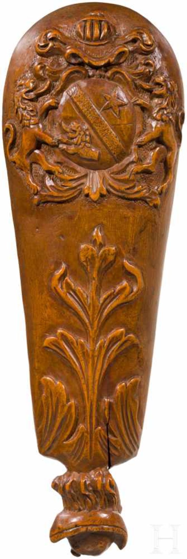 Tabakreibe, Frankreich, 18. Jhdt.Korpus aus Holz mit siebartigem Reibeeinsatz aus Eisen. Rückseite - Bild 2 aus 3