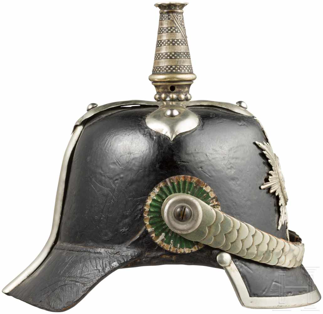 Helm M 1860 für Mannschaften der Herzoglichen Infanterie, um 1865Kammerstück. Glocke mit Vorder- und - Image 3 of 5