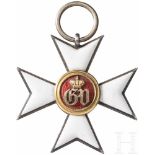 Militär-Verdienstkreuz für Offiziere 2. KlasseMehrteilig gefertigt, Silber vergoldet und Kreuzarme