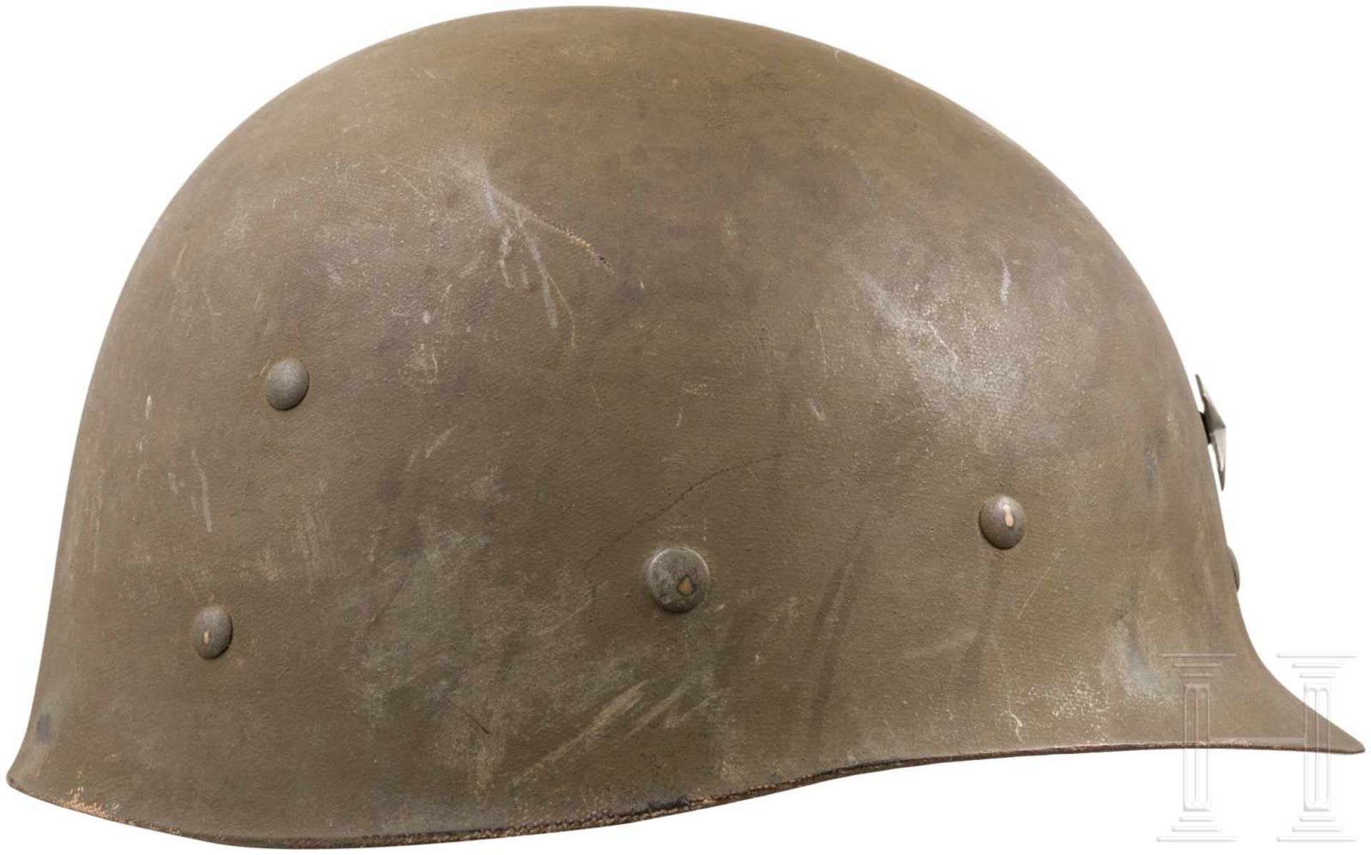 Innenhelm USM 1 für einen Brigadegeneral, 1940er JahreKunststoffglocke, ca. 95% des - Bild 2 aus 3