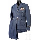 Wing Commander David George Walker (1924 - 2004) - Uniform und FlugbücherRock aus blaugrauem Tuch