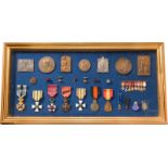 Sammlung Orden und Medaillen, überwiegend Belgien, 1. Hälfte 20. Jhdt.Offizierskreuz des