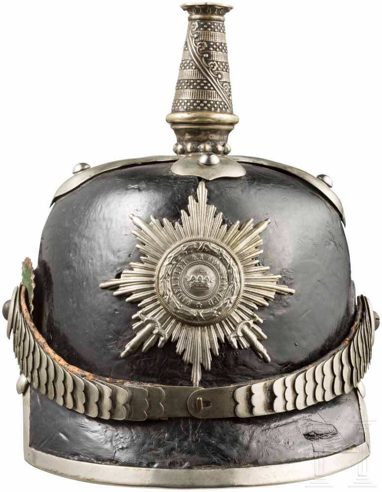Helm M 1860 für Mannschaften der Herzoglichen Infanterie, um 1865Kammerstück. Glocke mit Vorder- und - Image 2 of 5