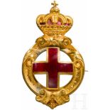 Bulgarian badge of the Red Cross SocietyRot-Kreuz-Ehrenzeichen aus vergoldetem Messing und