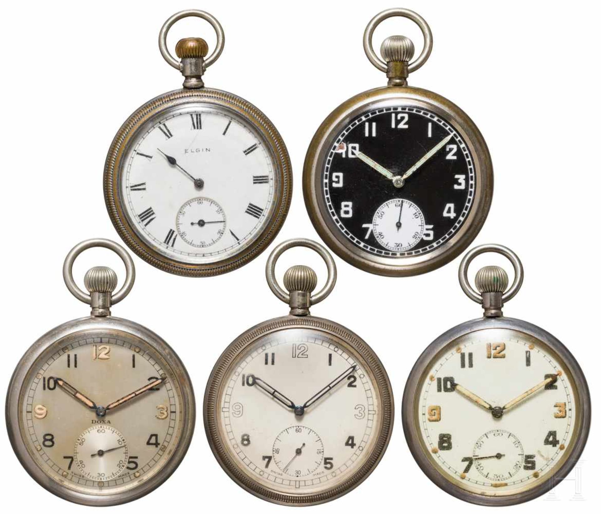 Five service watches of the British ArmyVarious models and makers, manual winding and "broad arrow",