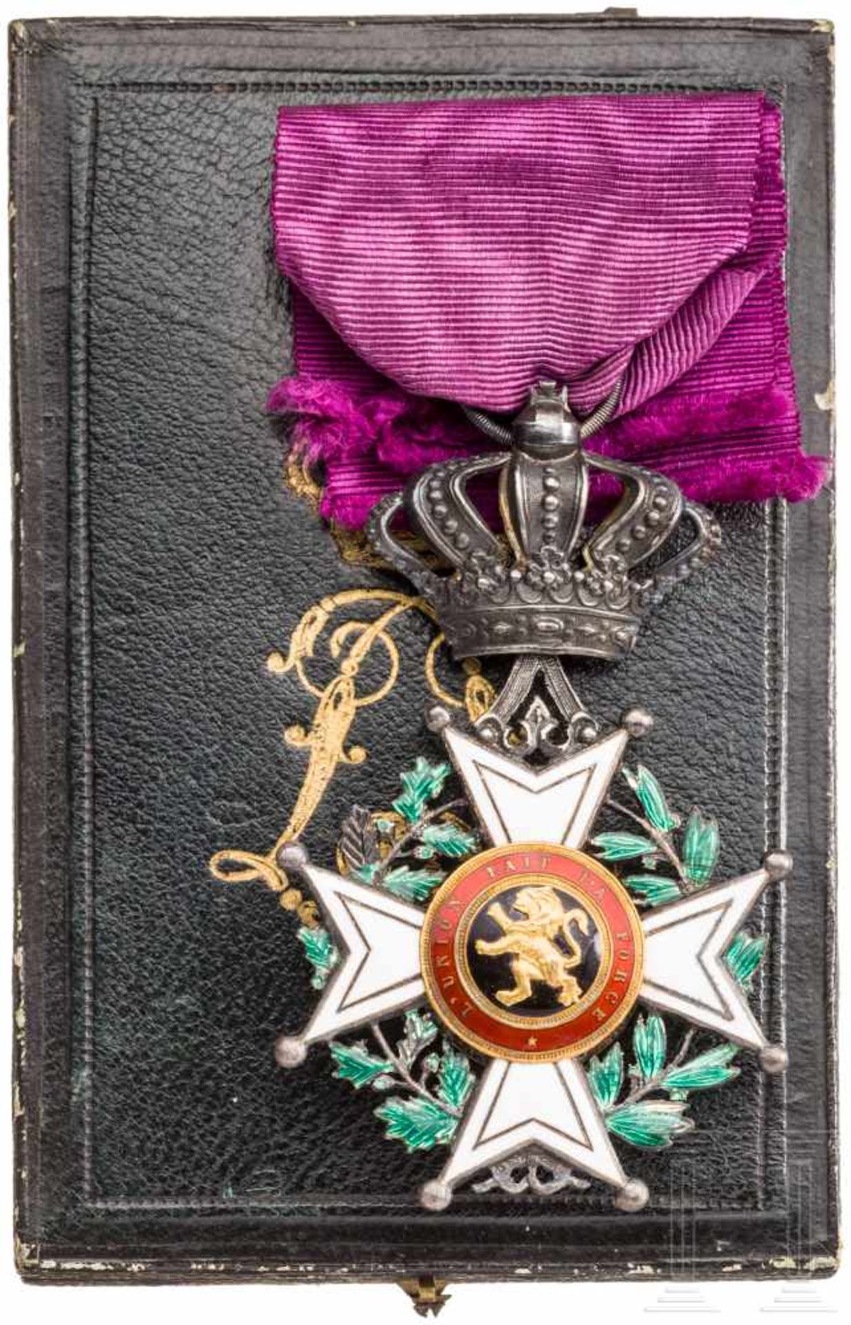 Order of Leopold - knight's cross in a case, BelgiumSilber, emailliert, an Bandabschnitt. In